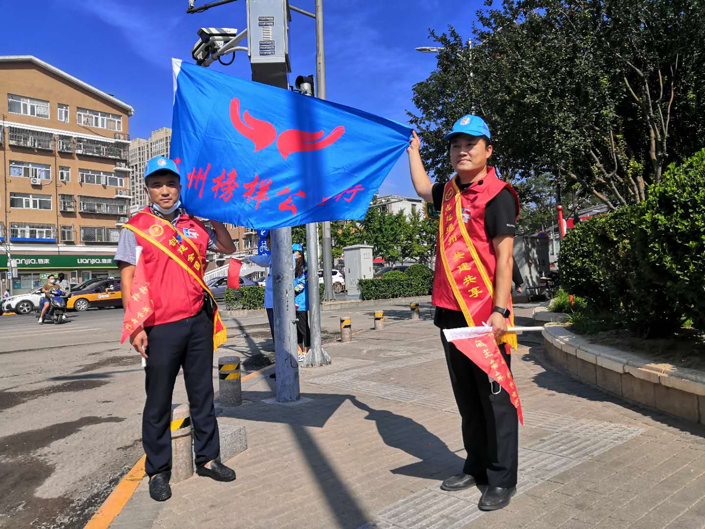 <strong>男人操女人。又叫又疼。视频原声</strong>